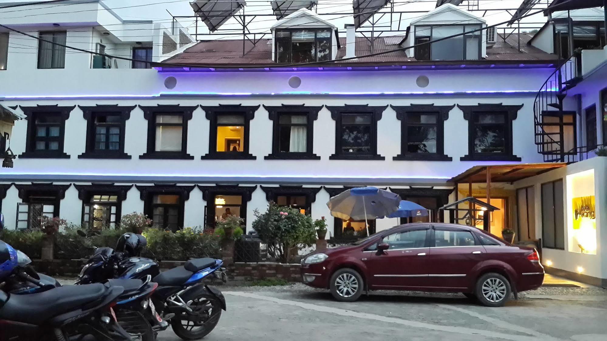 Hotel Heranya Catmandu Exterior foto