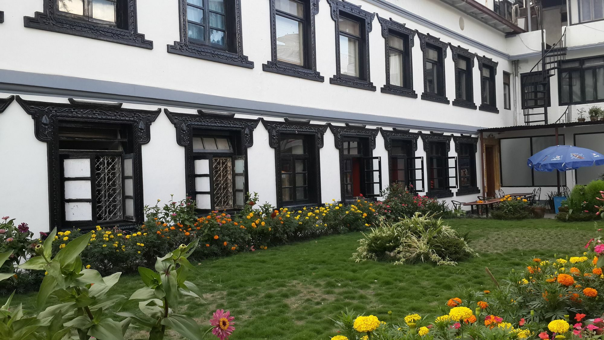 Hotel Heranya Catmandu Exterior foto